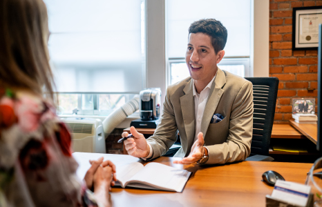 Business Banking team member talking with business member about solutions